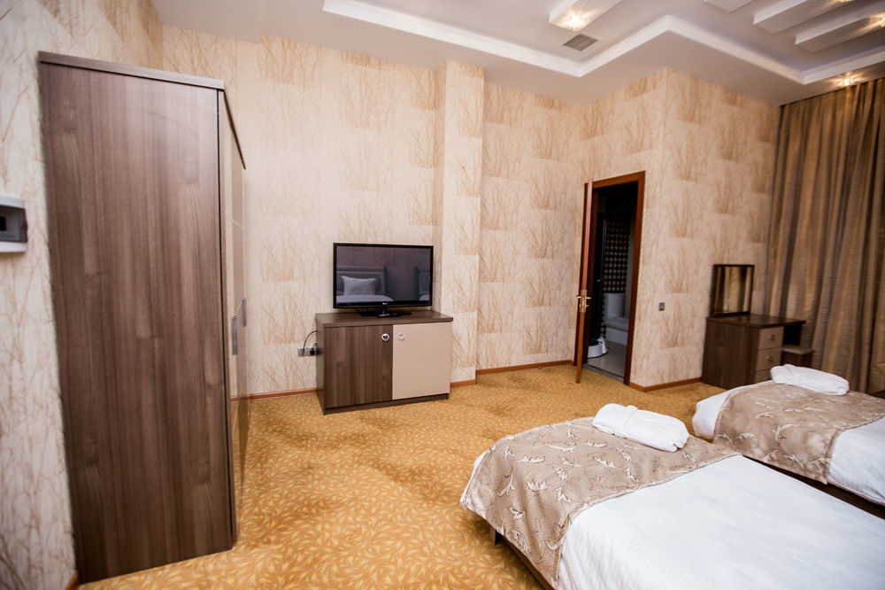 Astola Hotel Баку Екстериор снимка