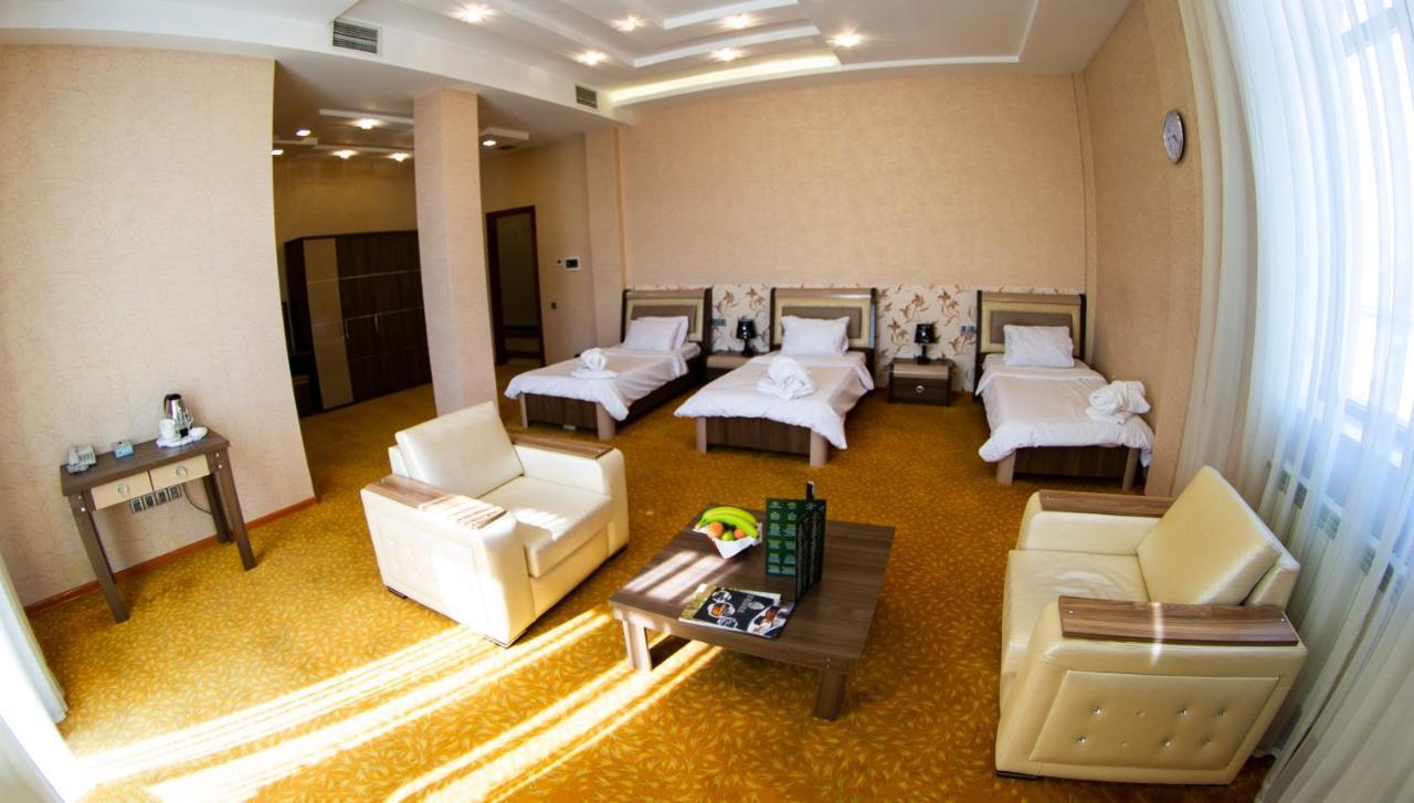 Astola Hotel Баку Екстериор снимка